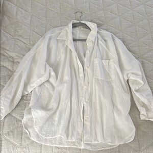 Aritzia Wilfred Button up